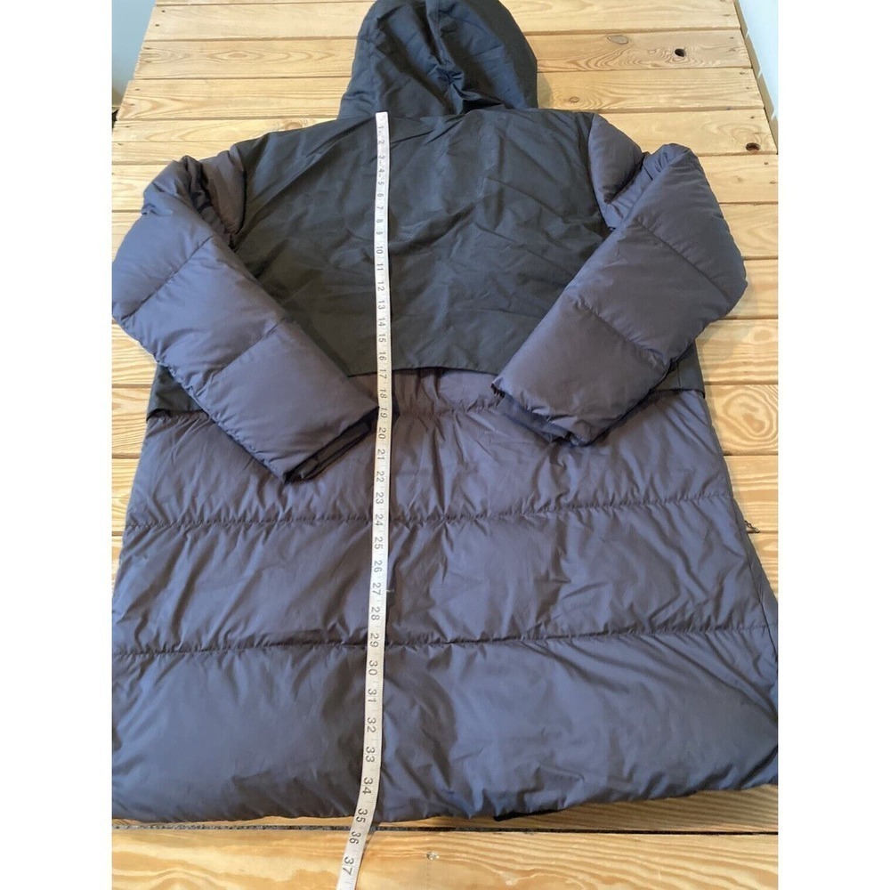 NWT $369 Patagonia Silent Down Hybrid Parka Size Large Women’s Black - Picture 8 of 10